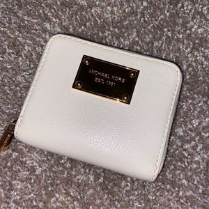 Michael Kors white leather wallet